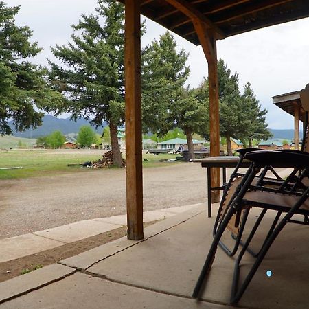 Eagle Nest Fly Shack & Lodge Buitenkant foto
