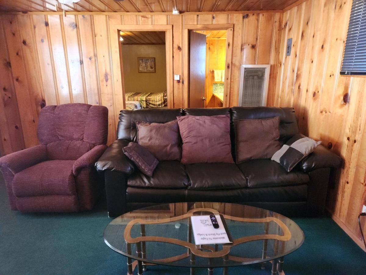Eagle Nest Fly Shack & Lodge Buitenkant foto